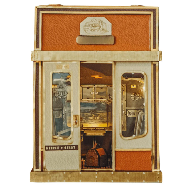 "Voyage in Motion" 1940s Train Cabin Book Nook Kit